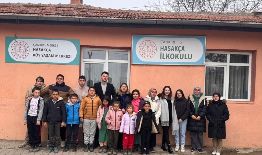 Yapraklı ÇPAL Öğrencileri Hasakça İlkokulu Miniklerini Ziyaret Etti Yapraklı Çok Programlı Anadolu Lisesi “Hasta ve Yaşlı Hizmetleri” 10.