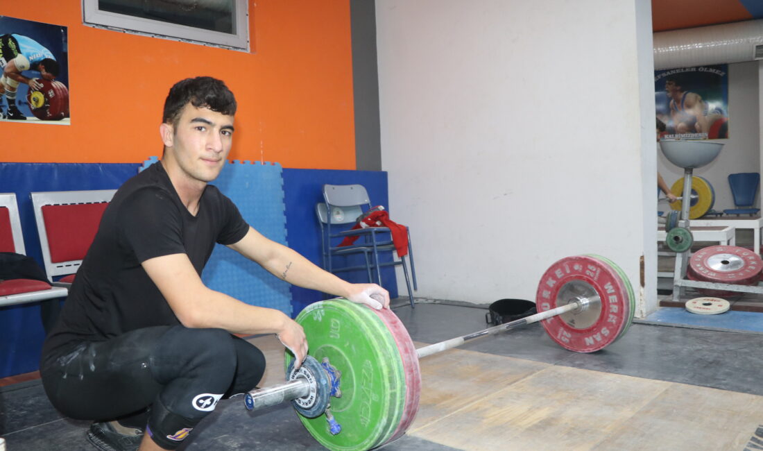 Ramazan Efe, 2028 Olimpiyatları’na odaklandı
Milli halterci Ramazan Efe Yılmaz:
"Hedefim büyük, daha çok yol gideceğiz"