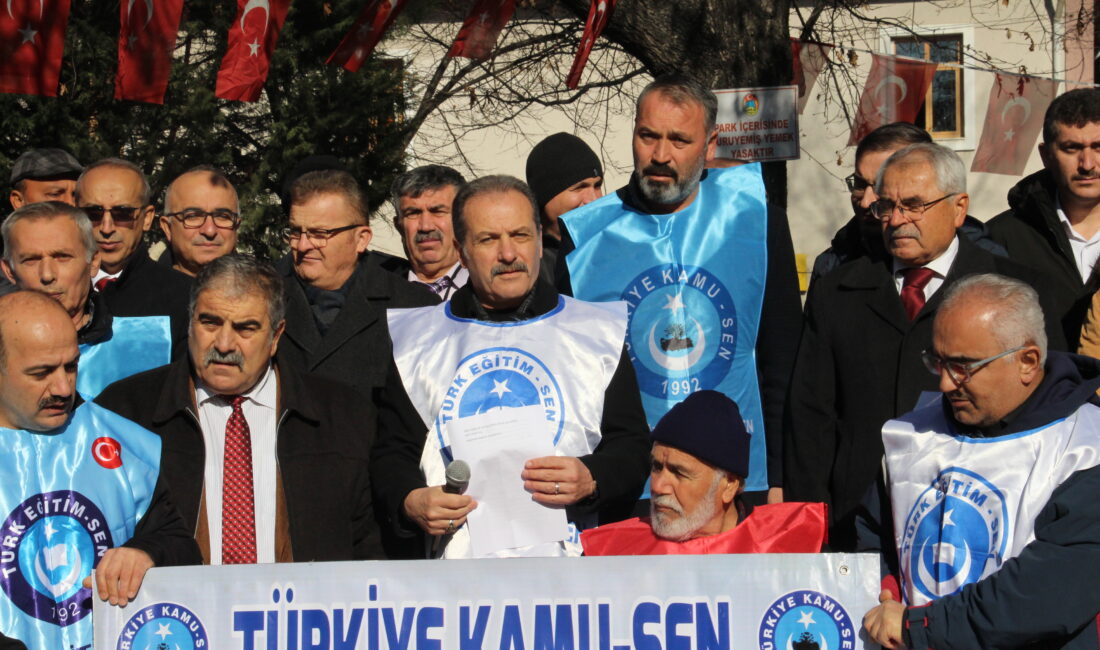 Yandım: Alırken bol kepçe kullananlar, verirken kaşığı bile çok gördü Kamu-Sen Çankırı Temsilciliği tarafından memurlara yapılan maaş zammı artışının yetersizliği