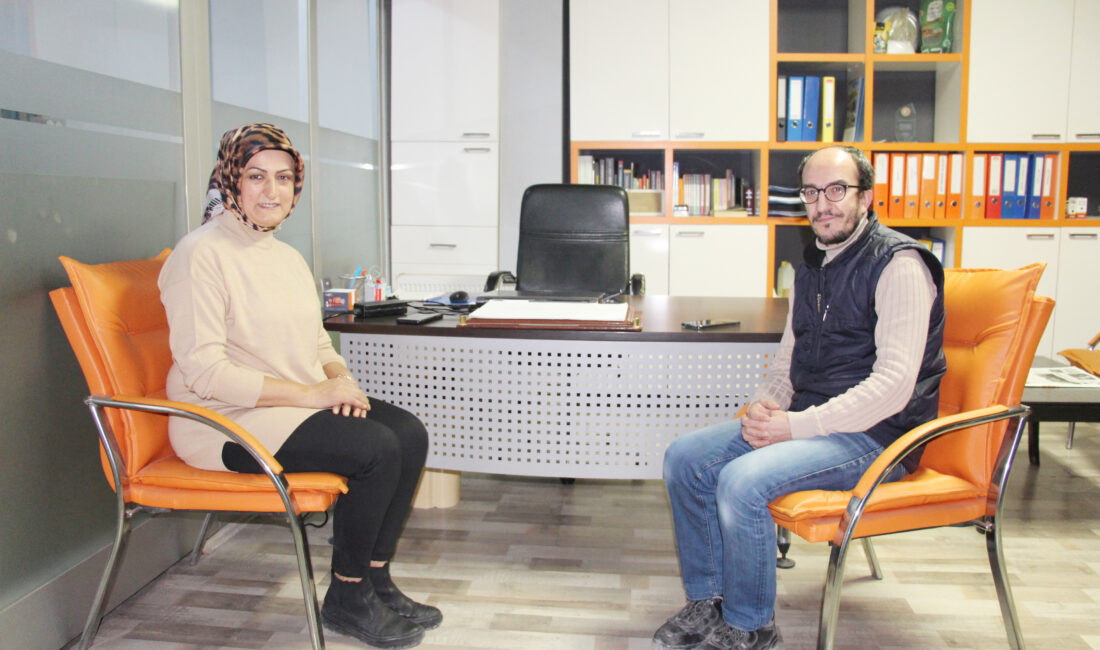 Muhtar Eskisucu, gazetemizi ziyaret etti Çankırı Merkez Cumhuriyet Mahallesi Muhtarı Cemile Eskisucu, gazetemizi ziyaret ederek