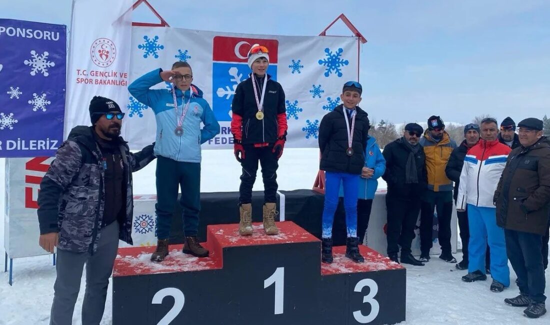 Erzurum’da düzenlenen Kayaklı Koşu Eleme Müsabakalarında Ilgazlı sporcu Mehmet Emin