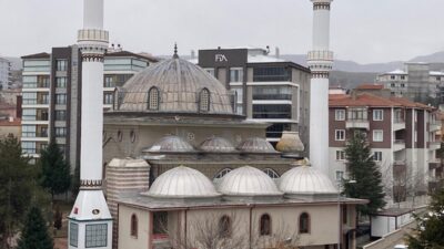 Bademli Camii çift minaresi bugün açılıyor