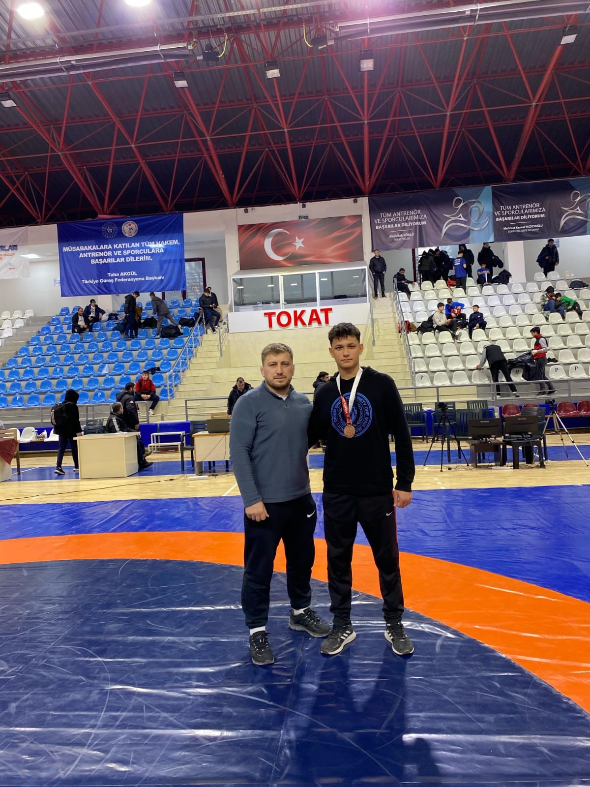 Çankırılı sporcumuz Kerem Özdemir, U-17 Yıldızlar Serbest Stil Güreş Grup