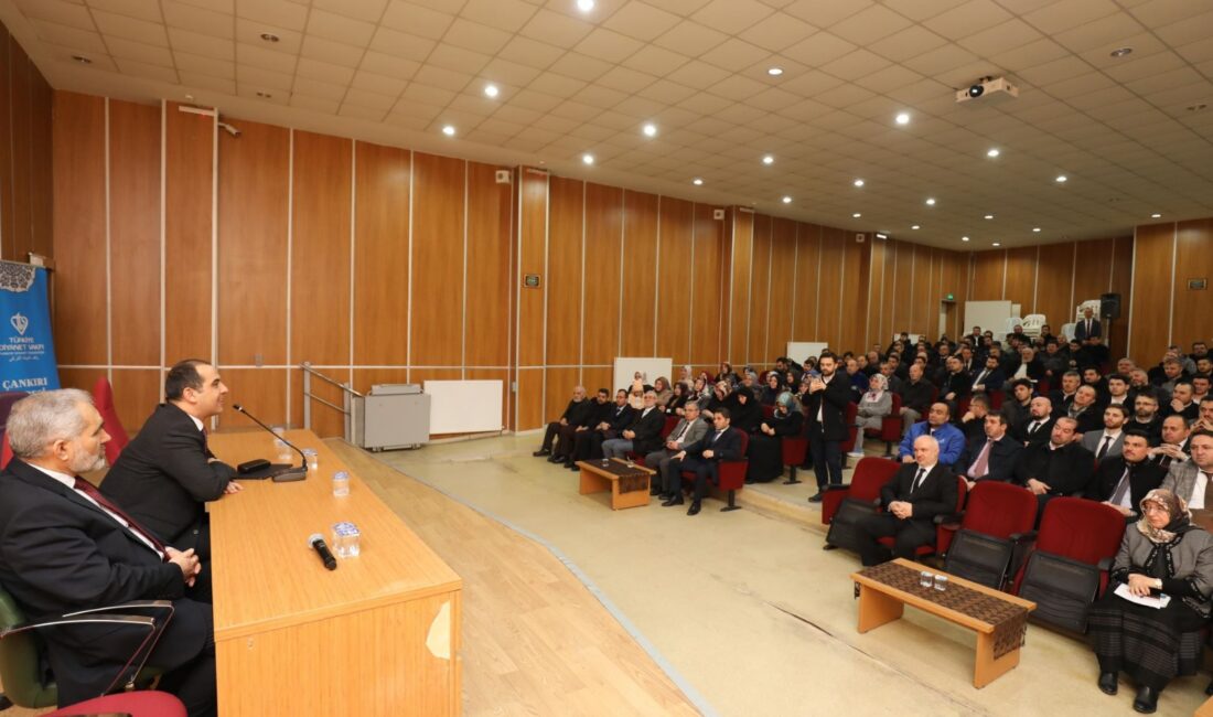 Çankırı İl Müftülüğü tarafından Muazzez Ser-Ved Amaratoğlu Ortaokulu’nda aylık mutat