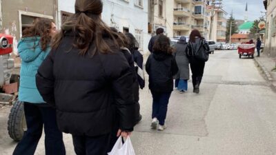 &nbsp; 15 Temmuz Şehitler Anadolu Lisesi Değerler Kulübü öğrencileri, kulüp