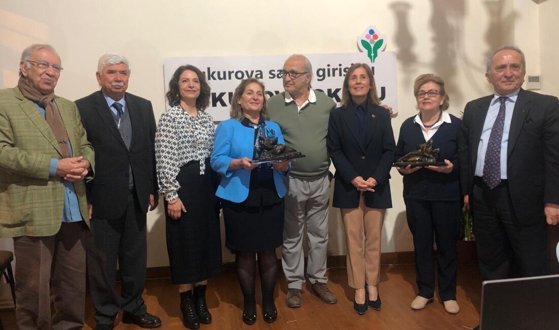 Ayla Sevim Erol, ödülünü aldı Çukurova Sanat Girişimi (ÇSG) tarafından 16 yıldır düzenlenen “Çukurova Ödülü”