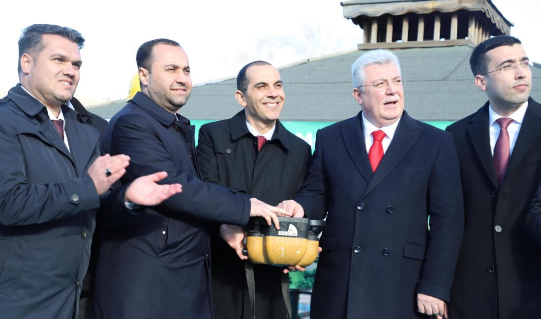 Eldivan’da 2 önemli projenin temeli atıldı Eldivan ilçesinde iki önemli yatırımın temeli atıldı. Dere ıslahı ve