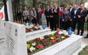Çankırı’da Ramazan Bayramı öncesinde il protokolü, şehitlerimizi ziyaret etti. Çankırı