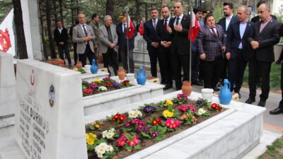 Çankırı’da Ramazan Bayramı öncesinde il protokolü, şehitlerimizi ziyaret etti. Çankırı