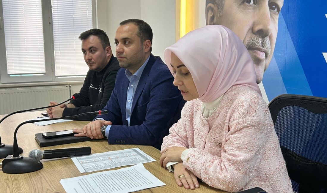 AK Parti Çankırı İl Kadın Kolları Başkanı Melike Çilhan, 8
