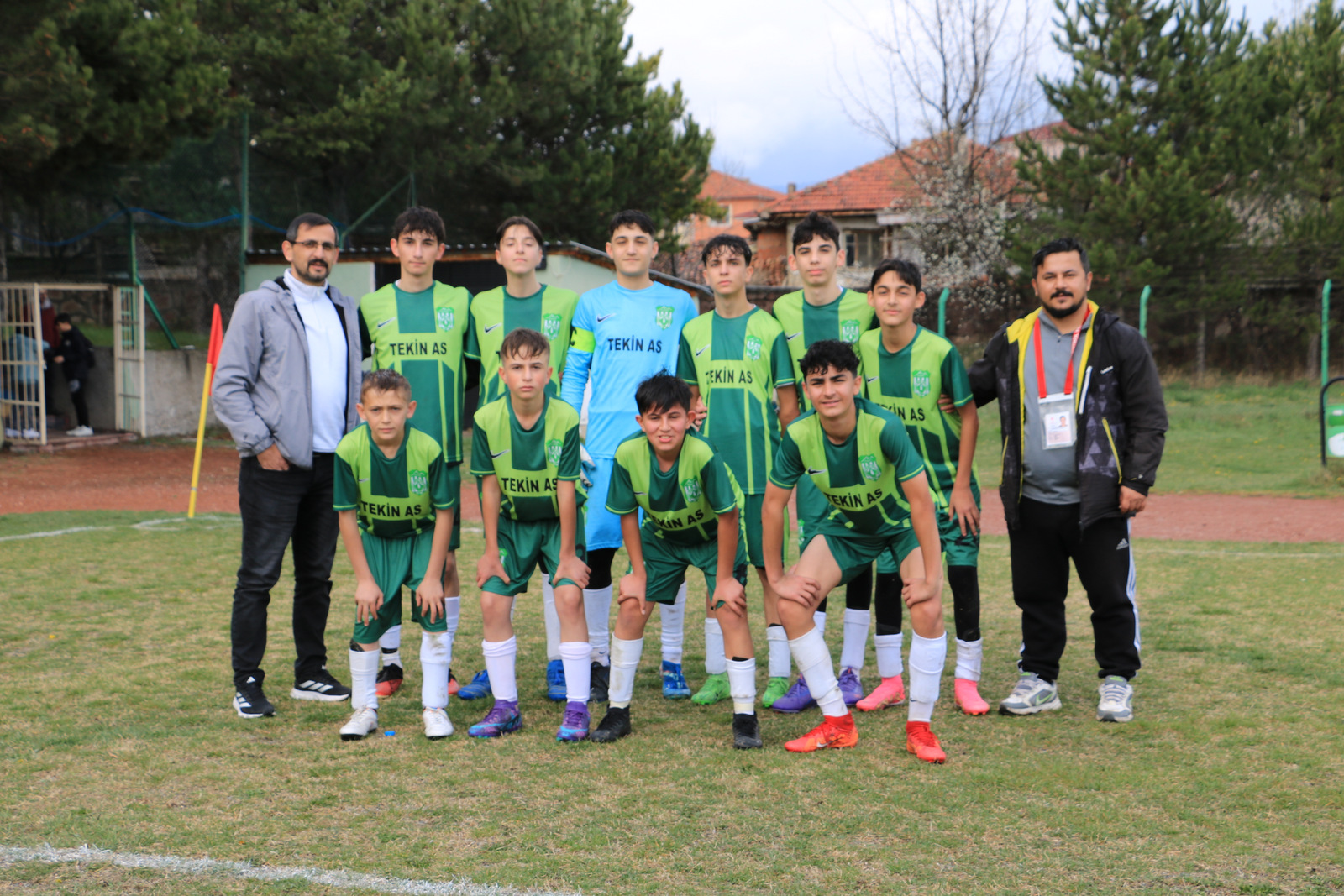 Ilgaz U 15 futbol takımı kendi evinde karşılaştığı Kurşunlu Belediyespor’u