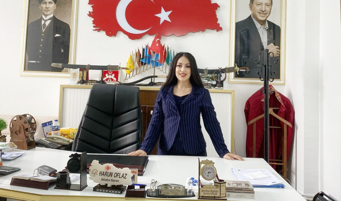 Atkaracalar ilçesinde bir ilk! Atkaracalar Belediye Başkanı Harun Oflaz, ilçenin ilk kadın meclis üyesi
