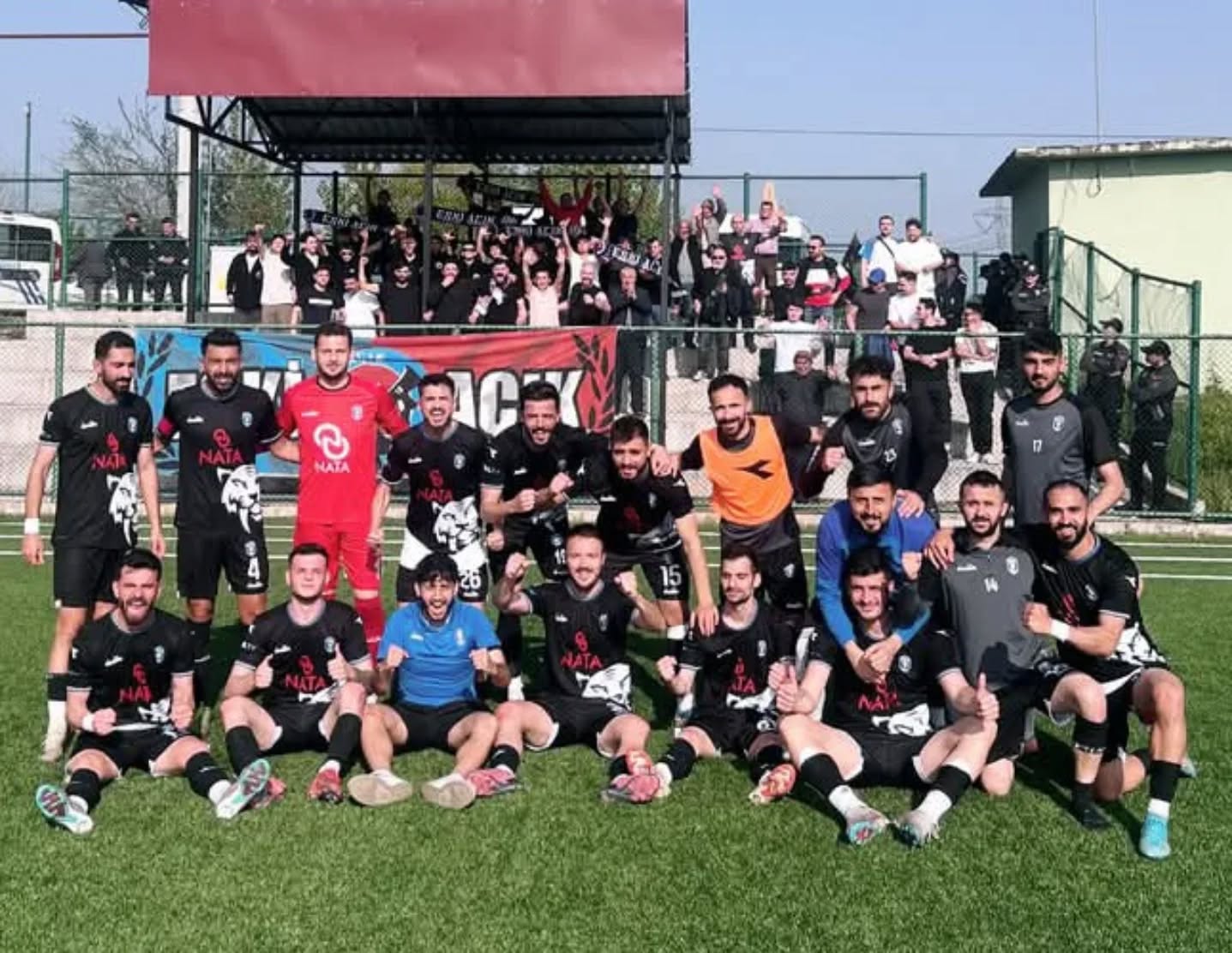 Çankırı FK deplasmanda karşı karşıya geldiği Çilimli Belediyespor karşısında sahadan
