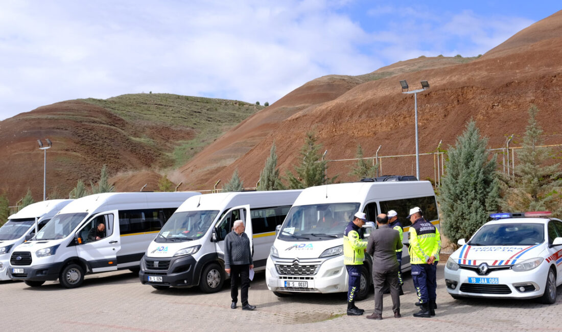 Okul Servis Araçları Güvenlik Denetiminden Geçti Öğrencilerin güvenli ve konforlu bir şekilde okullarına ulaşımı için okul
