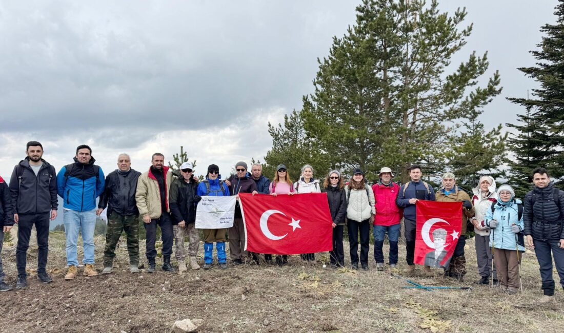 Milli Egemenlik Tırmanışı gerçekleştirildi Ilgazdağı- Yıldıztepe (1900m) zirvesine “Milli Egemenlik Tırmanışı” etkinliği gerçekleştirildi. Çankırı