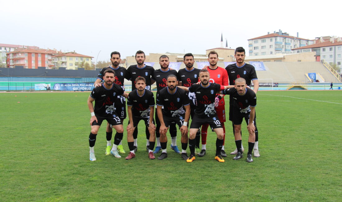 Çankırı FK, Bartınspor’u yıktı geçti Çankırı FK, Bartınspor’u deplasmanda adeta ezerek yendi. Bölgesel Amatör Ligi