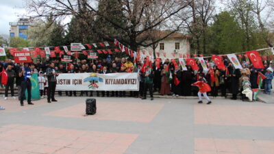 Çankırı’da İHH öncülüğünde, Çankırı Eğitime Destek Platformu tarafından Karatekin Parkı’nda