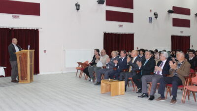 Çankırı Lisesi Kariyer Günleri kapsamında, eski mezunları ile söyleşi etkinliklerine