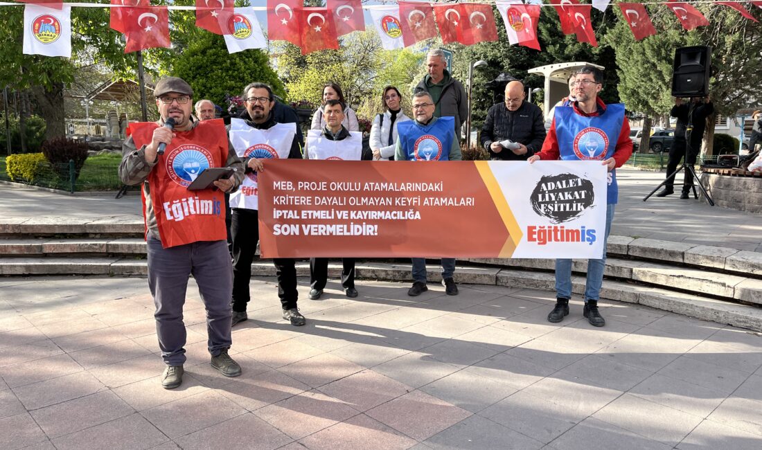 Şamasas, “Liyakatı esas alan ölçütlerle atamalar yeniden yapılmalıdır” Eğitim ve Bilim İşgörenleri Sendikası Çankırı İl Temsilciliği Milli Eğitim