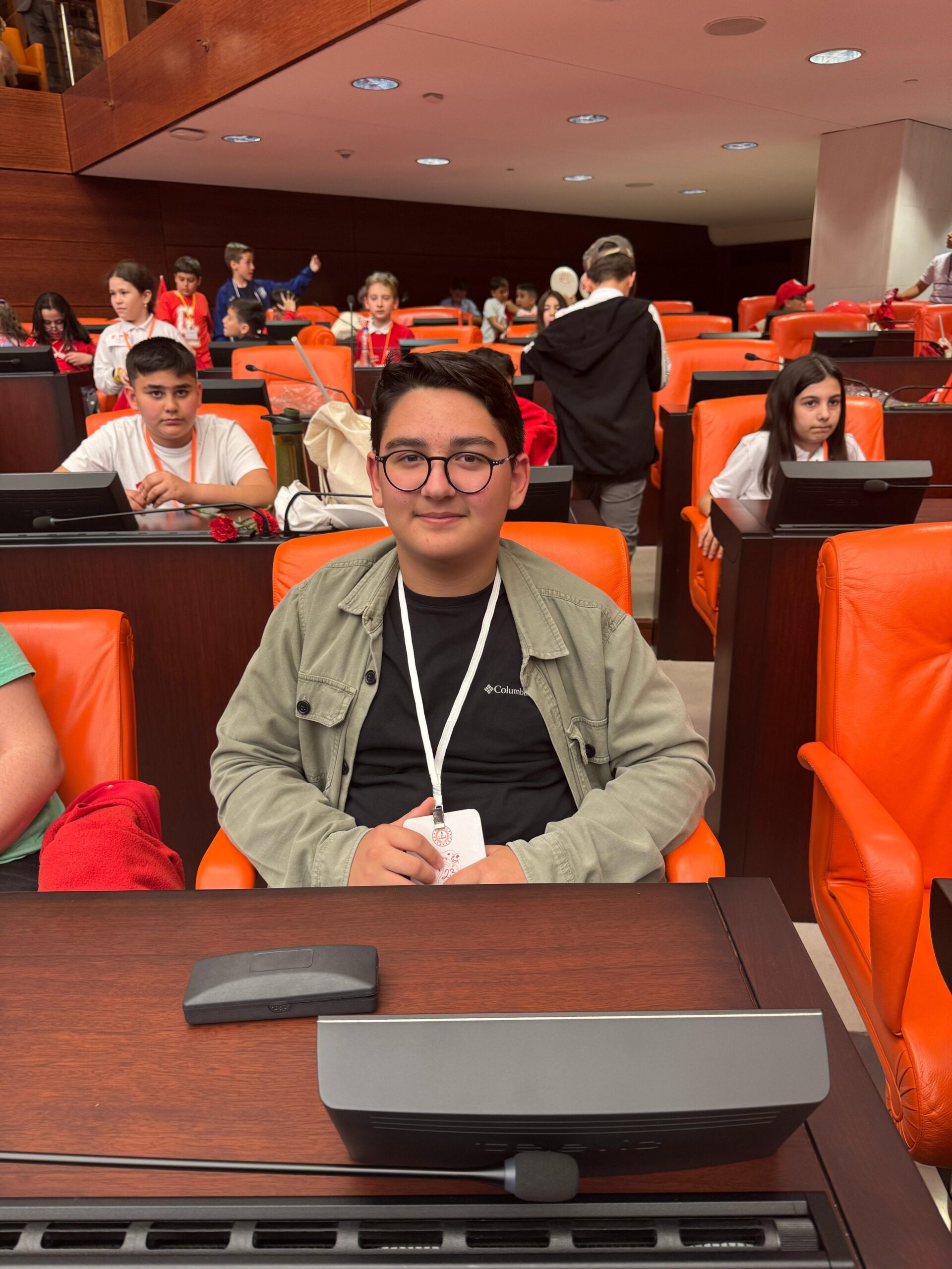 81 ilden seçilen öğrencilerle birlikte 23 Nisan Ulusal Egemenlik ve