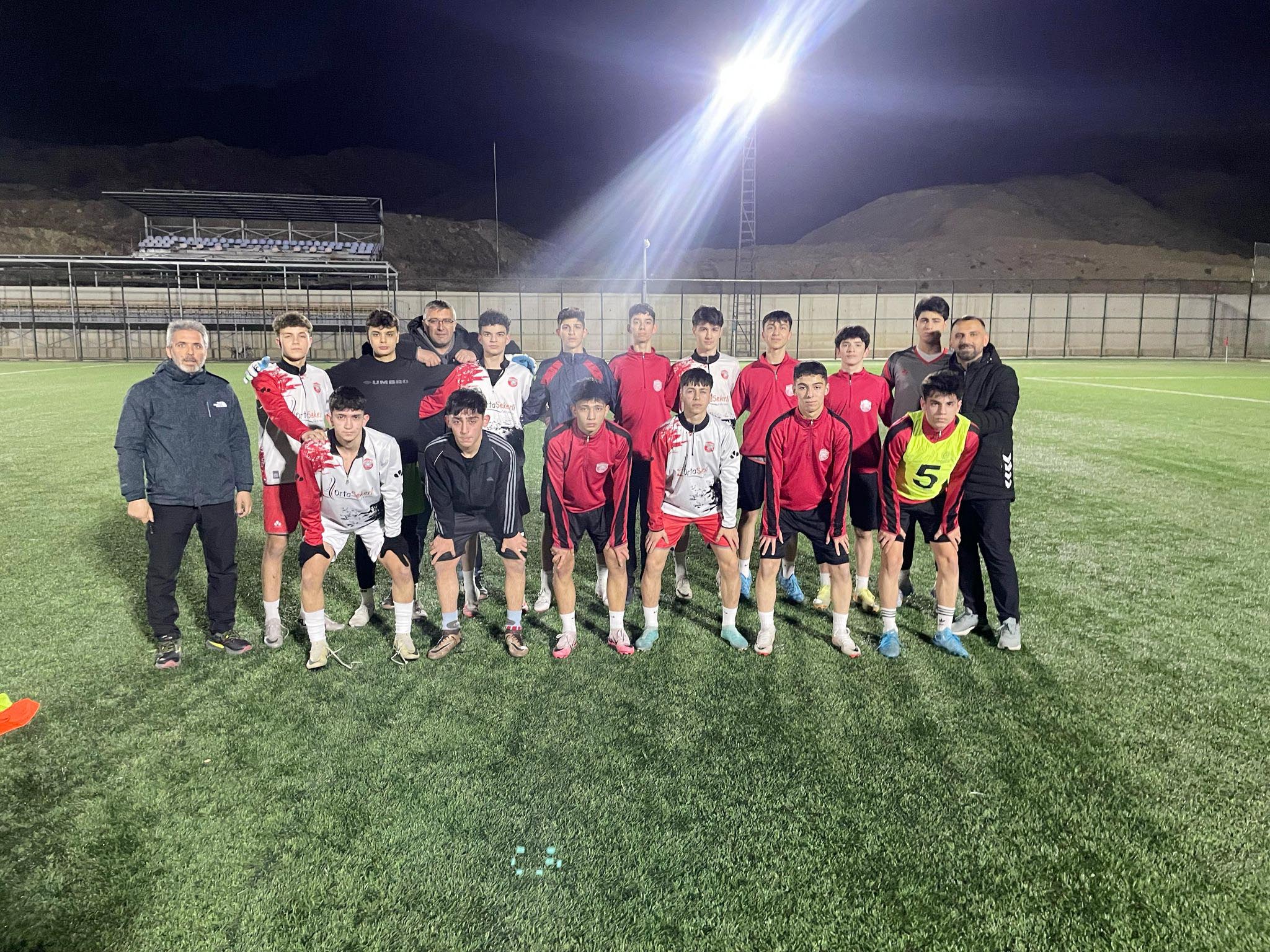 17-20 Nisan tarihleri arasında 24 merkezde oynanacak TFF U-16 Türkiye
