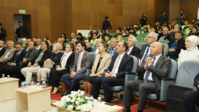 Özkan “Bağımlılıkla Mücadele Kanunu’na, Bağımlıkla Mücadele Kurumu Teşkilatı Başkanı’na acil