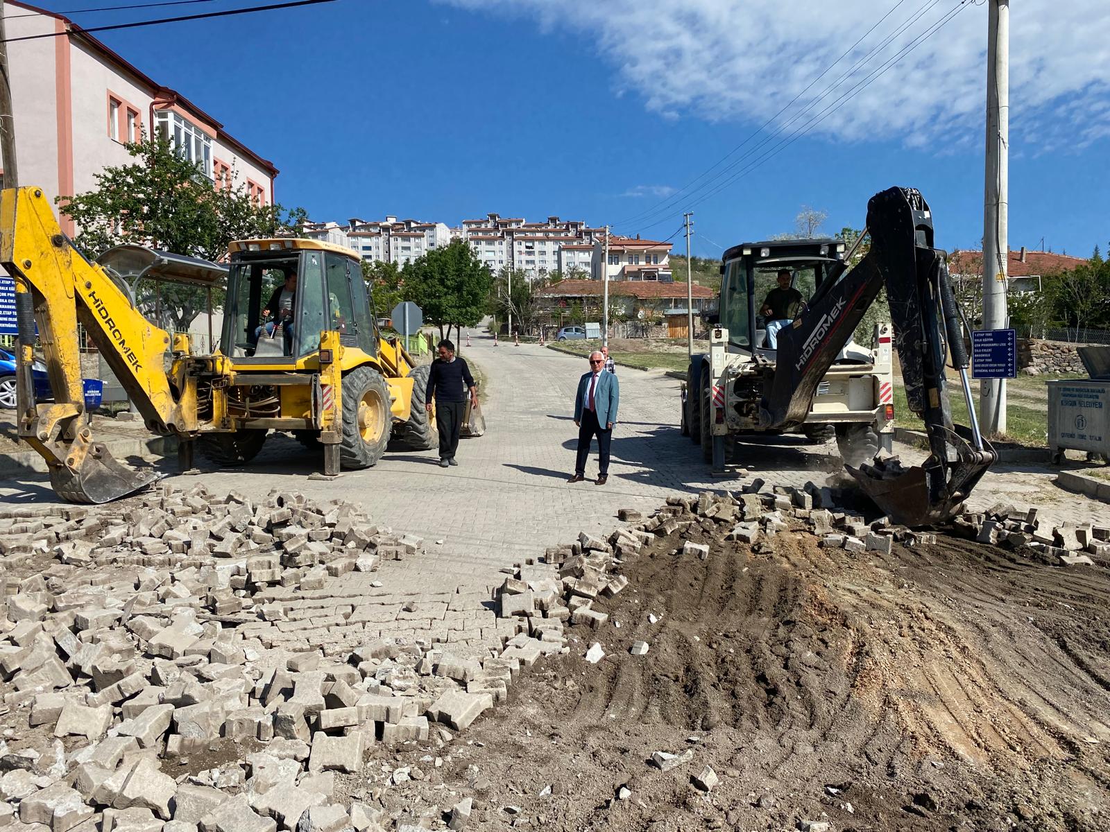 Çankırı’nın Korgun ilçesinde alt yapı çalışmalarında bozulan yollarda bakım onarım