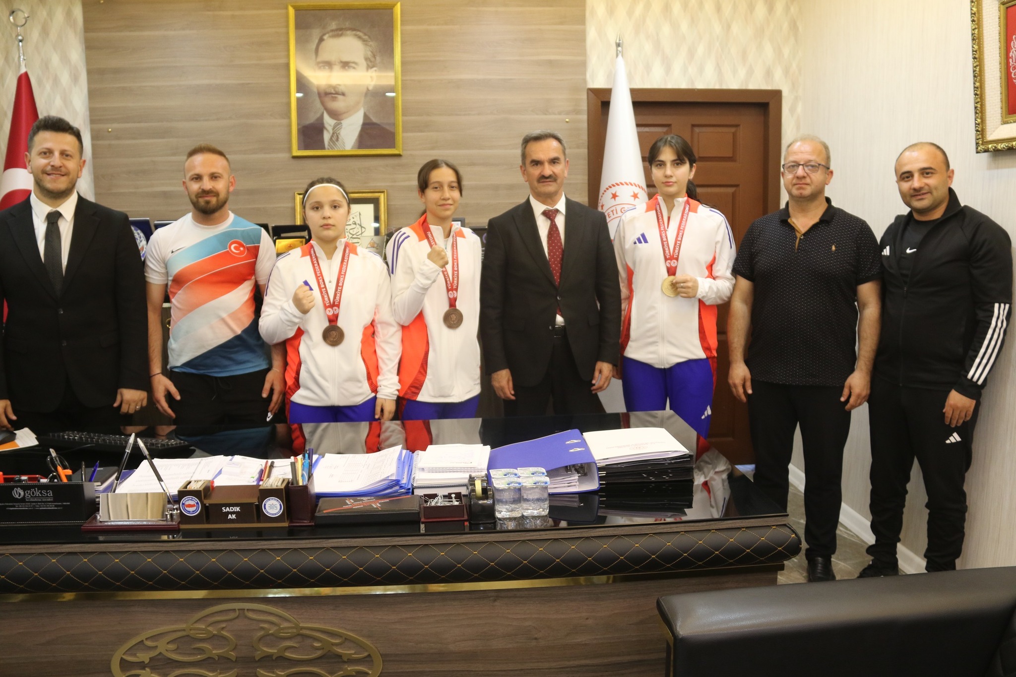 Gençlik ve Spor İl Müdürü Sadık Ak, Türkiye Boks Şampiyonası’nda