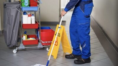 Sağlık Bakanlığı tarafından yayınlanan 3170 kişilik işçi alım ilanına, aralarında