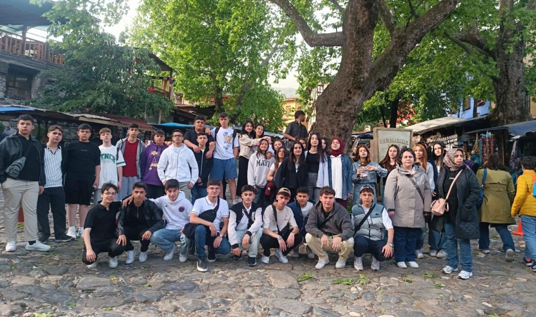 Nevzat Ayaz SBL Öğrencileri Bursa ve Eskişehir’de Kadim Medeniyetin İzinde Çankırı Nevzat Ayaz Sosyal Bilimler Lisesi öğrencileri, öğretmenleri Canan