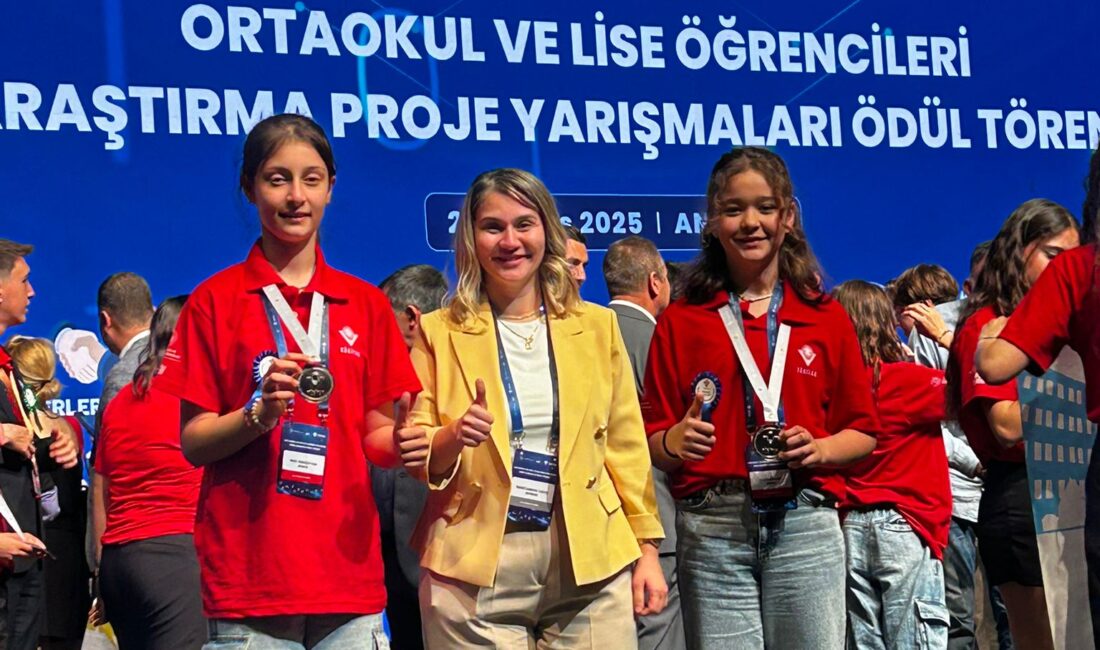 “Farkımız Tarzımız” Projesiyle TÜBİTAK’tan Türkiye İkinciliği İlimiz Ahmet Mecbur Efendi Bilim ve Sanat Merkezi, Türkçe alanında