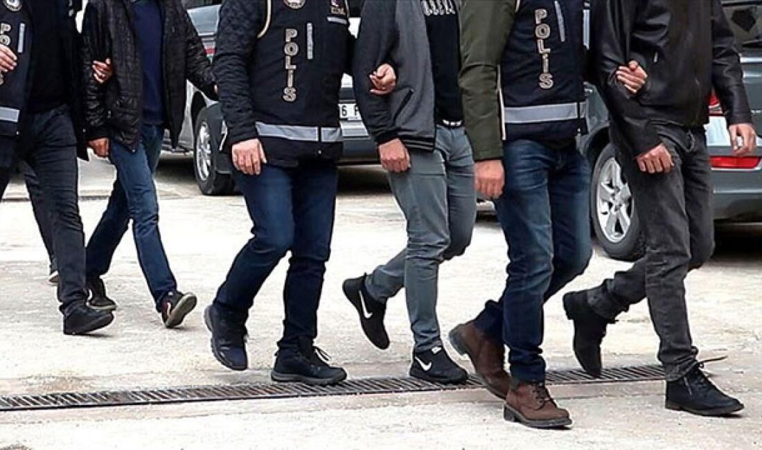 Çeşitli suçlardan aranan 185 kişi yakalandı Çankırı İl Emniyet Müdürlüğü ve Çankırı İl Jandarma Komutanlığınca 12
