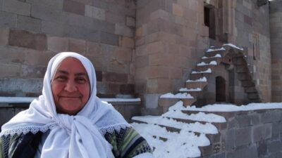 Karayollarından emekli, Haberci18.com internet medya sahibi Mustafa Çelik’in annesi, yaklaşık