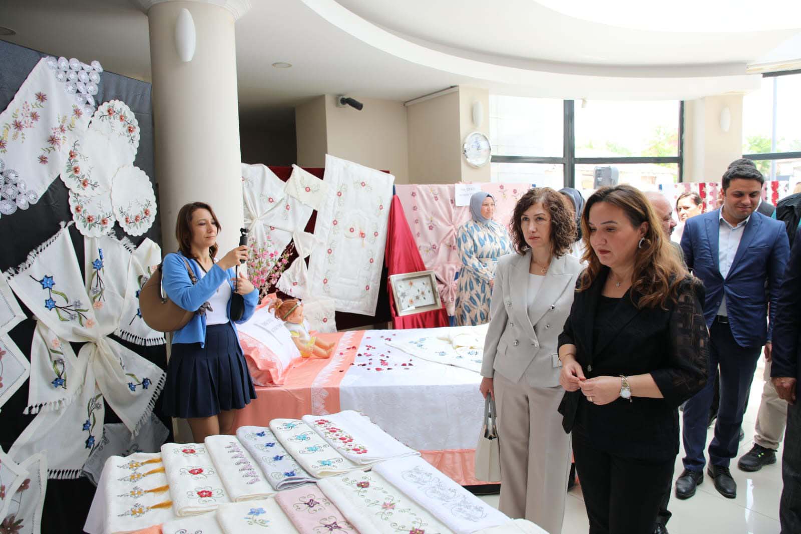 Çankırı Belediyesi Esentepe Kültür Merkezi üye ve kursiyerlerinin “Marifetli Eller”