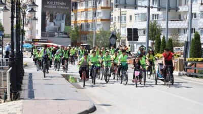 Yeşilay tarafından “Sağlığın keyfini birlikte sürelim” sloganıyla düzenlenen 12. Yeşilay