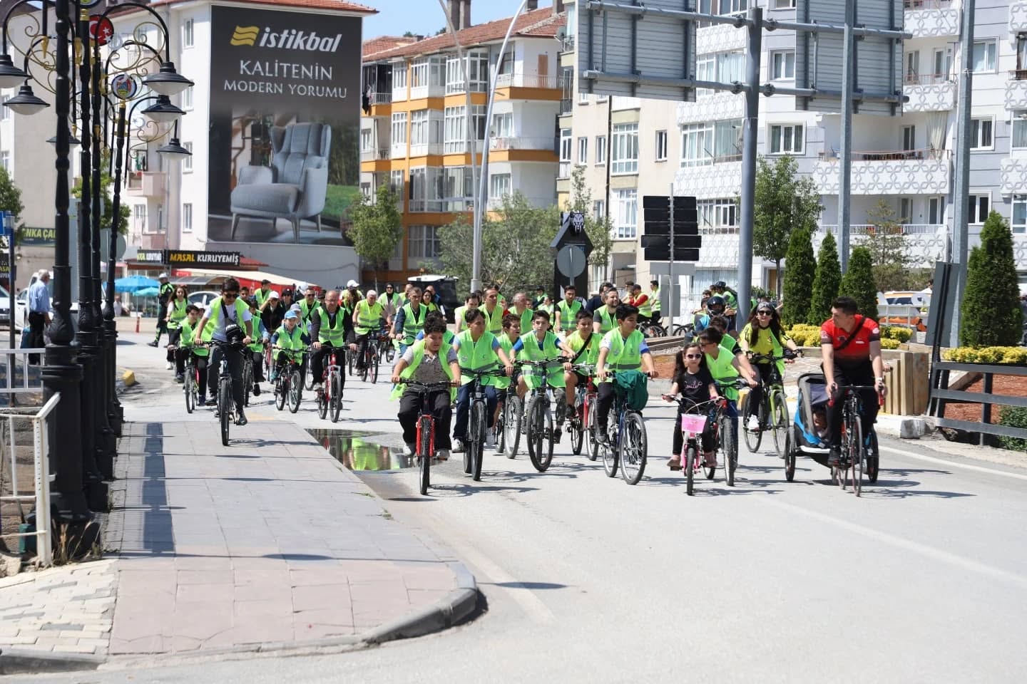 Yeşilay tarafından “Sağlığın keyfini birlikte sürelim” sloganıyla düzenlenen 12. Yeşilay