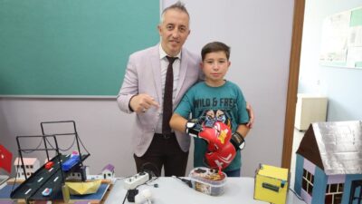 Çankırı’nın Orta ilçesinde yaşayan Yusuf Mert Canbaz, “Boks Yumruk Sayar”