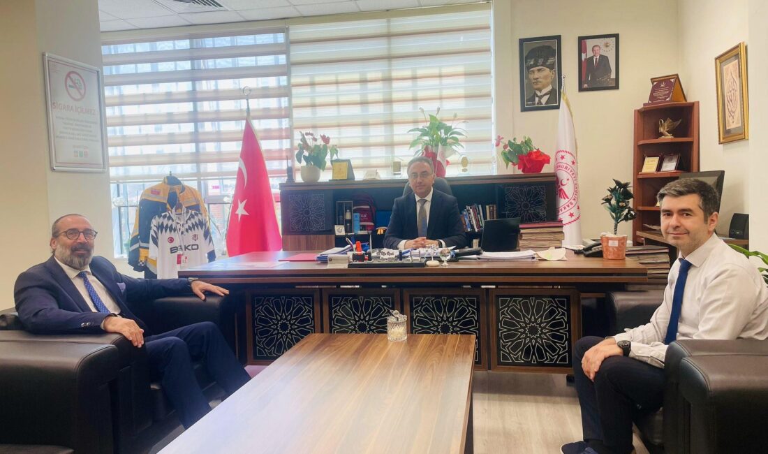 Bulut’a “Tuz” temalı ziyareti Çankırı Karatekin Üniversitesi Sağlık Bilimleri Fakültesi Dekanı Prof. Dr. Özcan