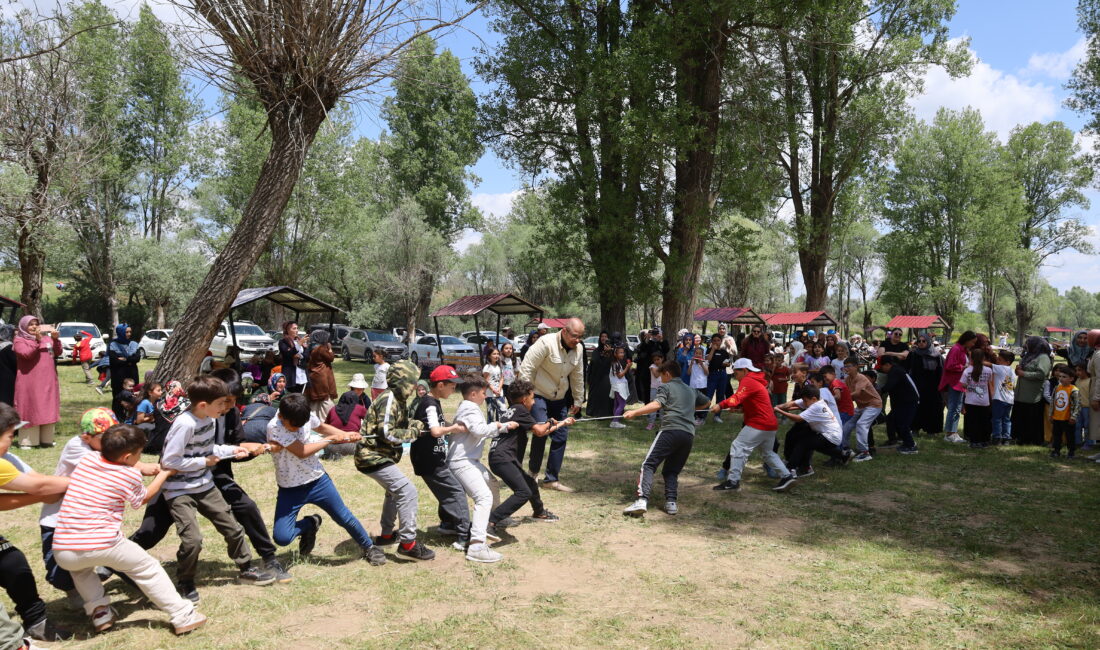 Orta’da öğretmen, öğrenci ve veliler piknik etkinliğinde buluştu Orta’da öğretmen, öğrenci ve veliler, “Ailemle Piknik Etkinliği”nde bir araya