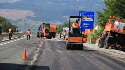 Ilgaz-Kastamonu kara yolunun Ilgaz İn köy kavşağı arasında yaklaşık 500