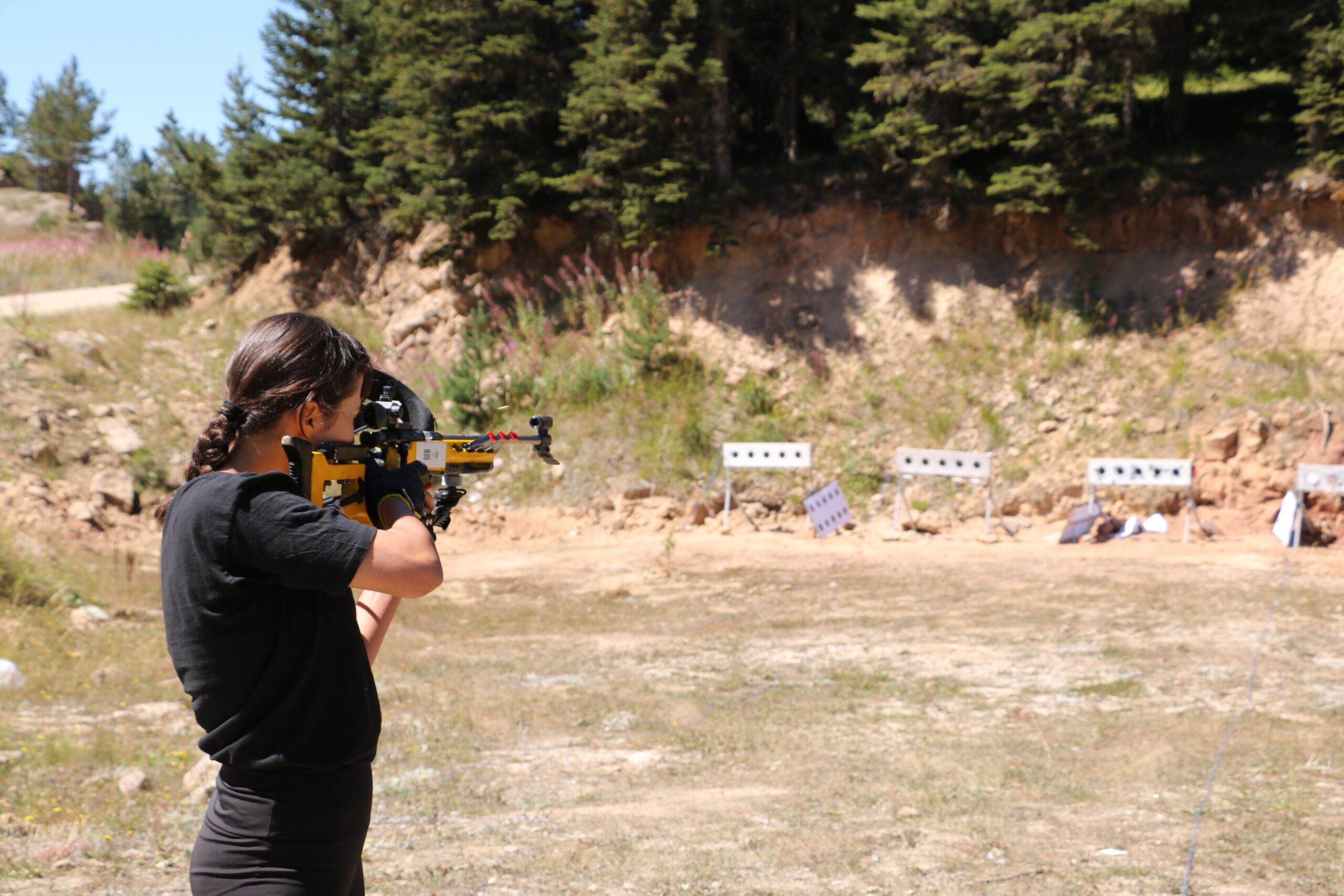Türkiye Kayak Federasyonu tarafından belirlenecek olan Biatlon Milli Takımı için