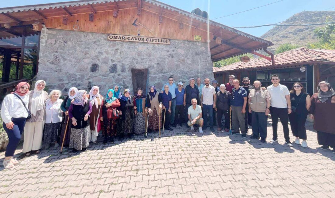Çankırı’nın hayırsever annesi Sevindim’den huzurevi sakinlerine anlamlı kahvaltı Çankırı’nın sevilen hayırseverlerinden, “Hayırsever Anne” unvanıyla gönüllerde taht kuran Dudu