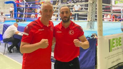 Savate Combat Milli Takım Antrenörü Ahmet Çınar, Bulgaristan’ın Plovdiv kentinde