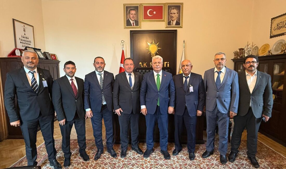 Çankırı’ya modern bir kampüs planlanıyor Çankırı Ticaret Borsası yönetim kurulu başkanı Erdal Aslan ve üyeler,