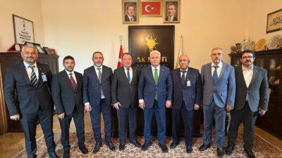 Çankırı Ticaret Borsası yönetim kurulu başkanı Erdal Aslan ve üyeler,