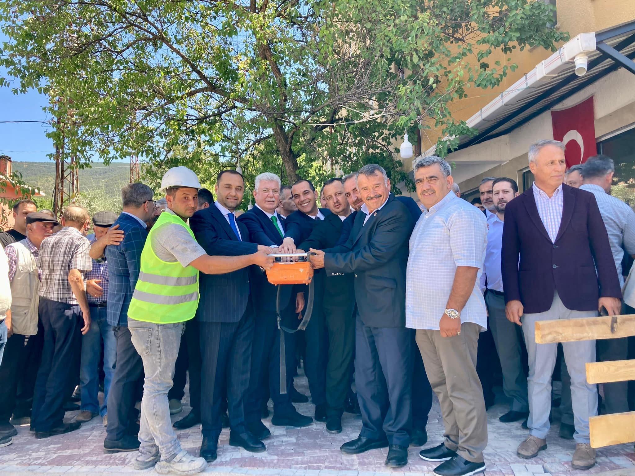 Çankırı’nın Bayramören ilçesine yeni belediye hizmet binası yapılıyor. İlçede gerçekleştirilen