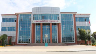 Türkiye Üniversite Memnuniyet Araştırması’nda (Üni Ar)  (TÜMA-2025) Yükseköğretim Kurulu (YÖK)