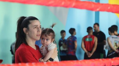 Savate Milli Takım Antrenörü ve Teknik Kurul Üyesi Esra Kibaroğlu,