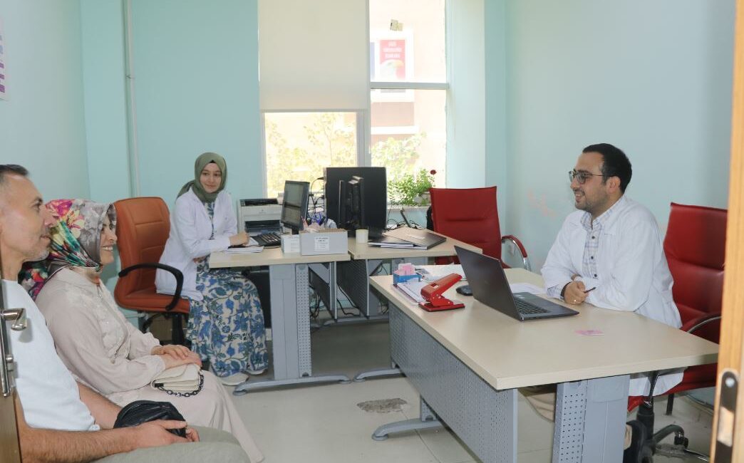 Arkadaşı için gittiği KETEM’de kanser olduğunu öğrenen Kılıç, erken teşhisle sağlığına kavuştu Çankırı’da, arkadaşının sonucunu almak için gittiği Kanser Erken Teşhis Tarama