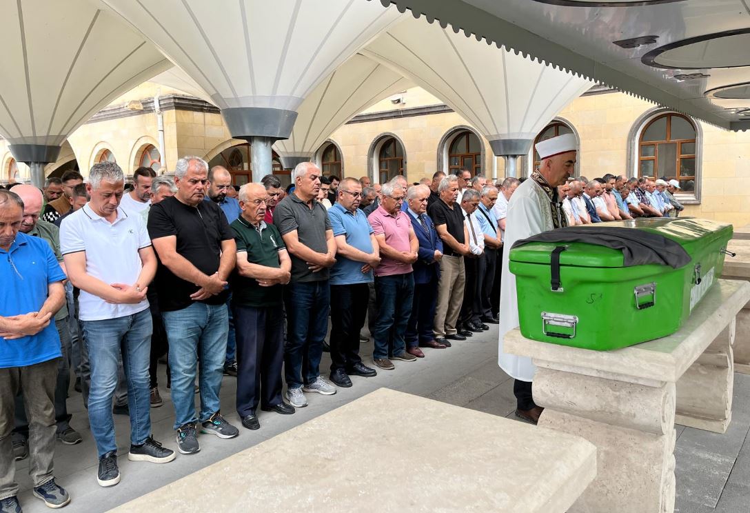 &nbsp; TÜRKAV Çankırı İl Başkanı İsa Bölükbaşı’nın ablası, Çankırı Ticaret